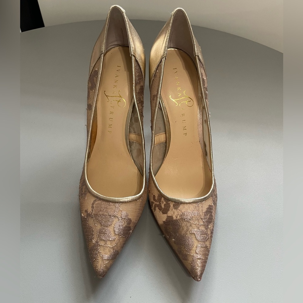 Ivanka Trump Gold and Brown Women's Heels